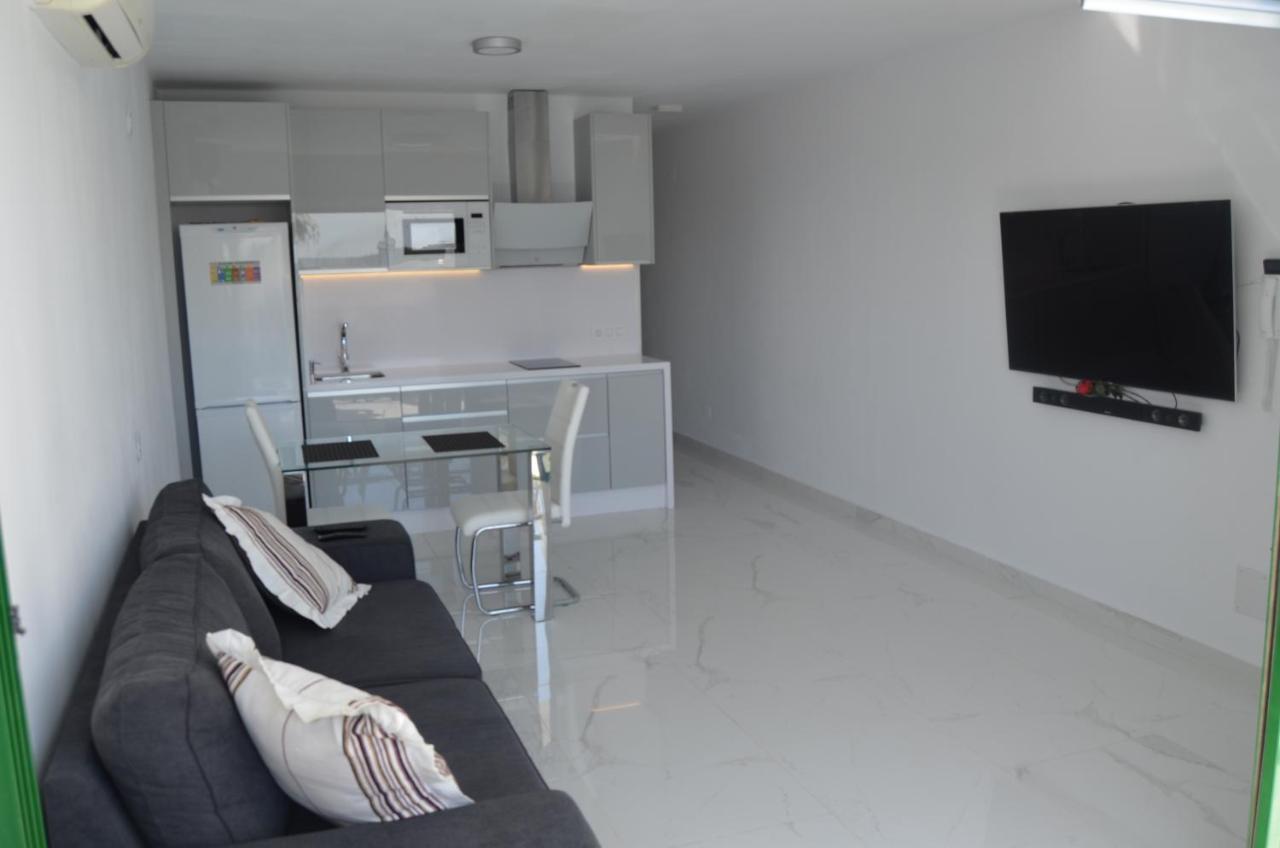 Modern Quiet Apartament Beach Front San Bartolomé Dış mekan fotoğraf