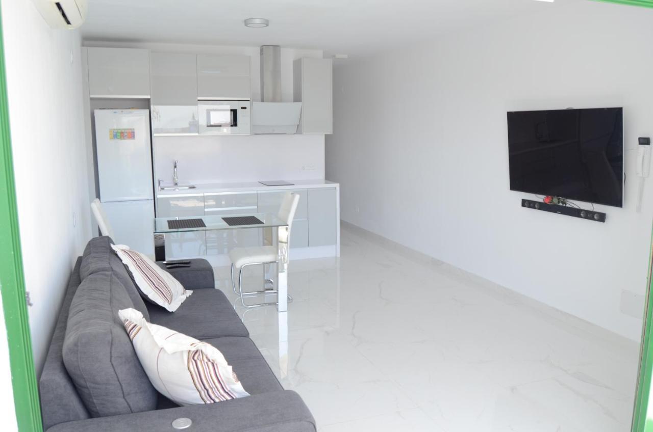 Modern Quiet Apartament Beach Front San Bartolomé Dış mekan fotoğraf