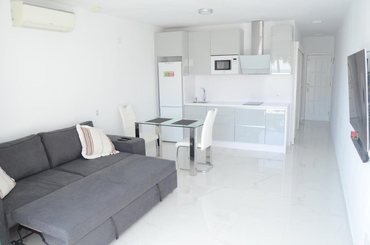 Modern Quiet Apartament Beach Front San Bartolomé Dış mekan fotoğraf